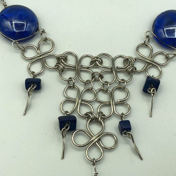 VINTAGE Silver Tone & Blue Floral Bib Necklace Retro Statement Pretty Festival - Picture 13 of 15